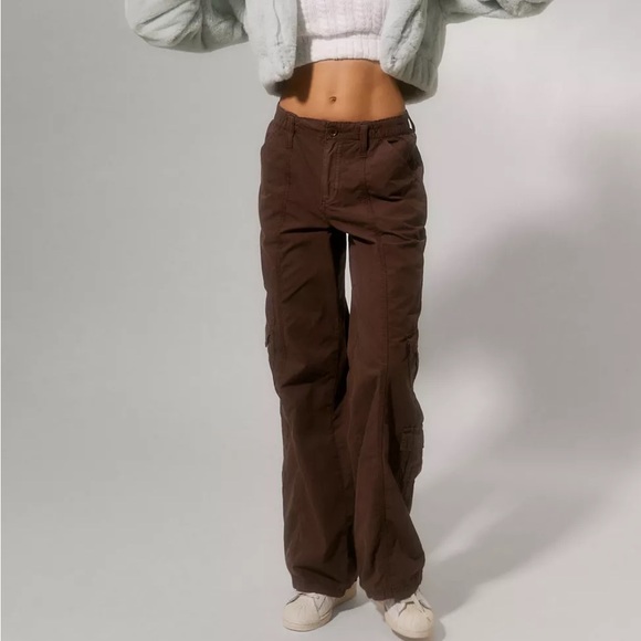 Urban Outfitters Pants - Urban Outfitters BDG Y2K Low-Rise Cargo Pant Chocolate (BRAND NEW)